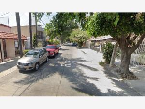 Casa en venta en Jardines del Rosario, Guadalajara — foto 2 de 8