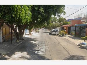 Casa en venta en Jardines del Rosario, Guadalajara — foto 3 de 8