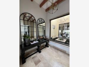 Casa en venta en La Valenciana, León — foto 2 de 62