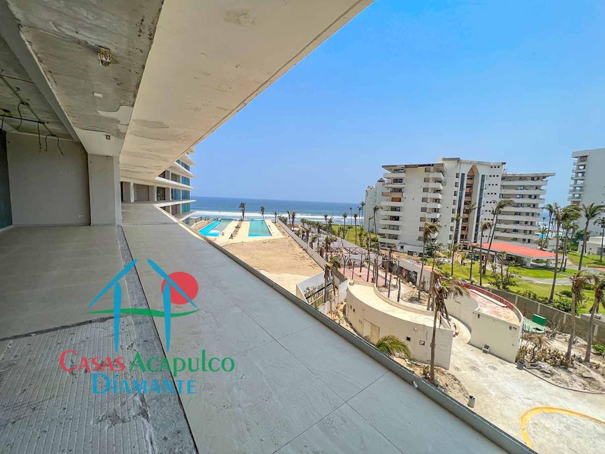 Departamento en venta en Playa Diamante, Acapulco de Juárez — foto 1 de 36
