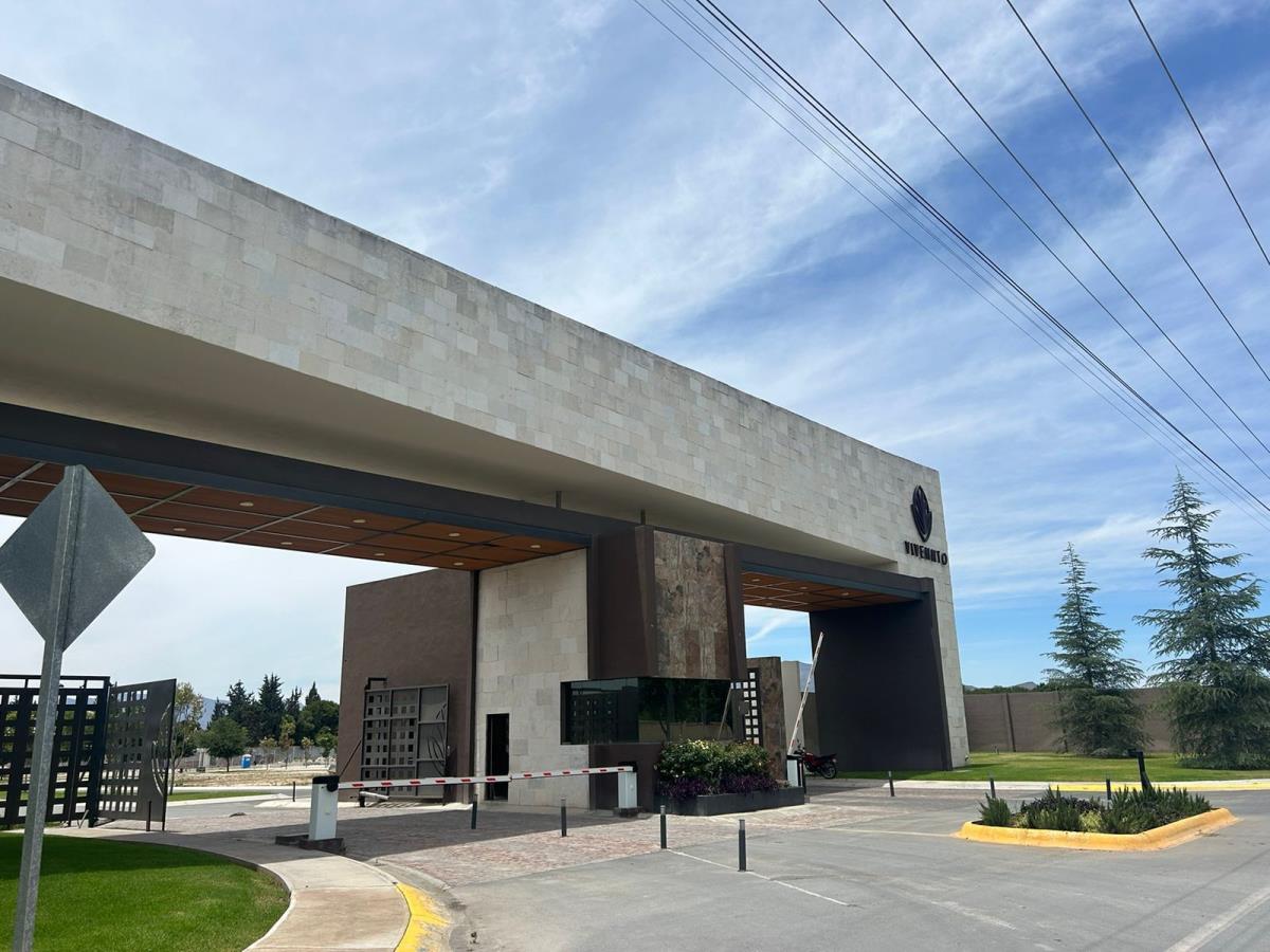 Terreno en venta en Vivennto Residencial, Saltillo — foto 1 de 2