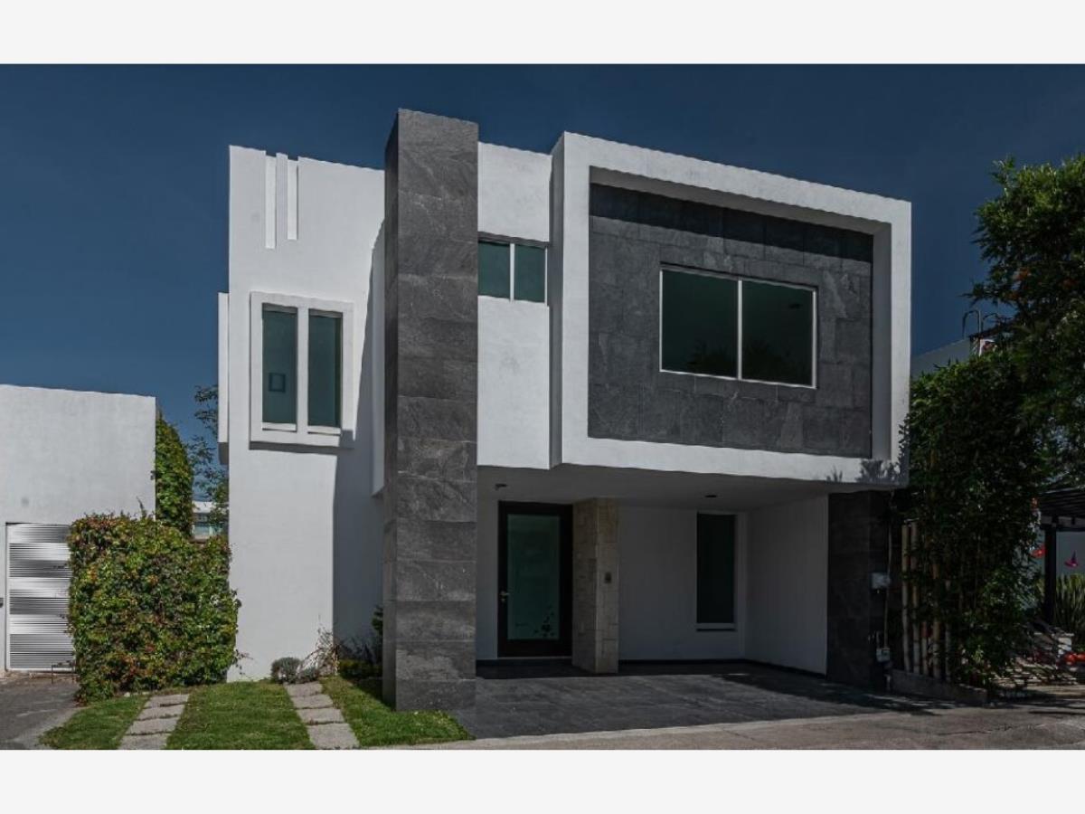 Casa en venta en Lomas de Angelópolis II, San Andrés Cholula — foto 1 de 26