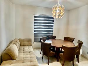 Casa en renta en Residencial Rincón del Desierto, Torreón — foto 3 de 26