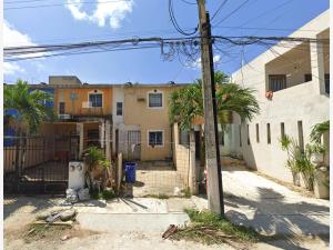 Casa en Supermanzana 105, Benito Juárez, Quintana Roo