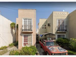 Casa en venta en Valle Sur, Juárez — foto 2 de 13