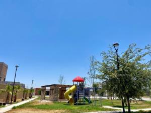 Casa en venta en Los Viñedos, Torreón — foto 3 de 25