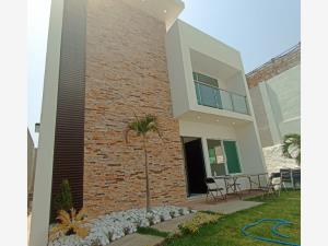 Casa en venta en Ahuatepec, Cuernavaca, Morelos Casa en venta en Ahuatepec, Cuernavaca, Morelos