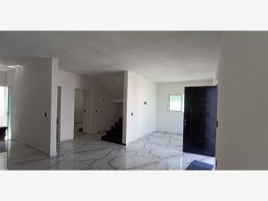 Casa en venta en Ahuatepec, Cuernavaca — foto 3 de 9