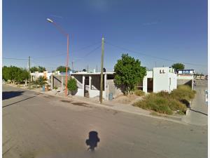 Casa en venta en Villas de San Miguel, Nuevo Laredo — foto 3 de 12