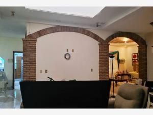 Casa en venta en Los Doctores, Saltillo — foto 3 de 16
