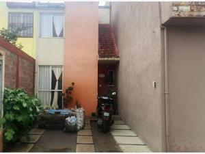 Casa en venta en El Bosque Tultepec, Tultepec — foto 2 de 14