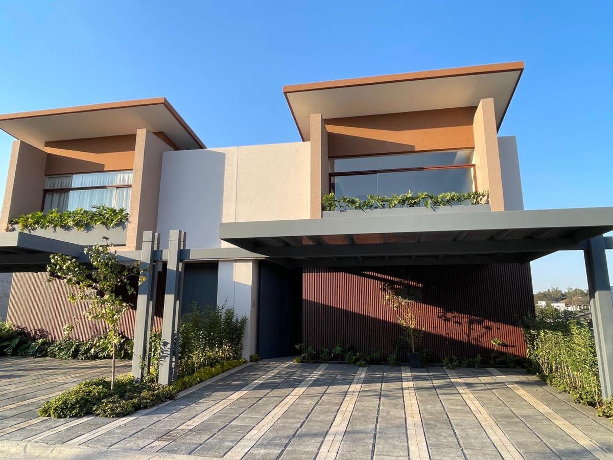 Casa en venta en Montaña Monarca I, Morelia — foto 1 de 24