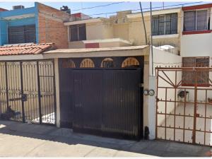 Casa en Huentitan El Bajo, Guadalajara, Jalisco
