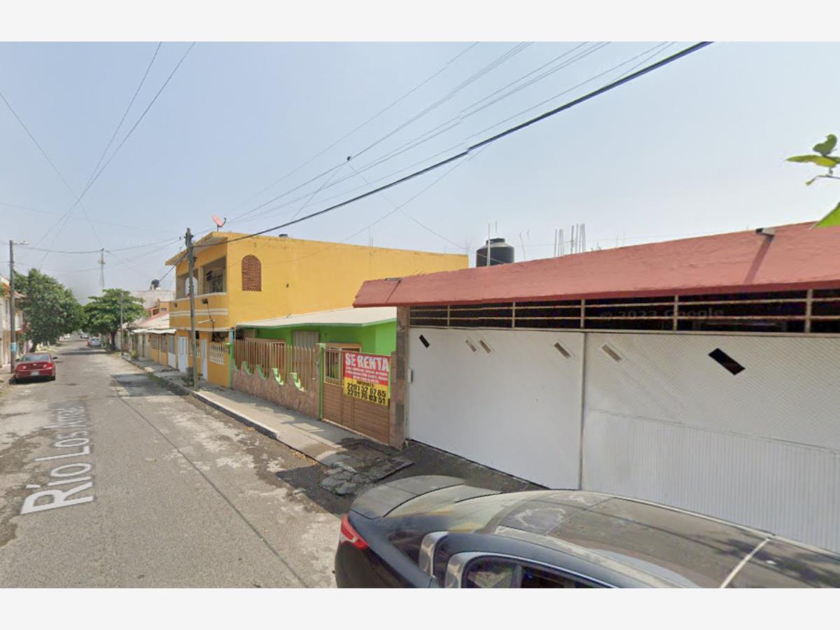 Casa en venta en Lomas de Rio Medio, Veracruz — foto 1 de 10