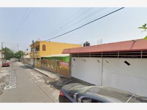 Casa en remate en Lomas de Rio Medio, Veracruz, Veracruz de Ignacio de la Llave