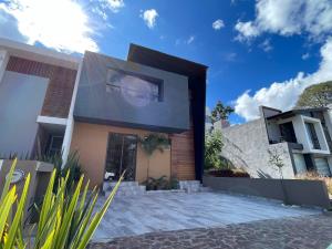 Casa en venta en Rincón de la Montaña, Morelia — foto 2 de 21