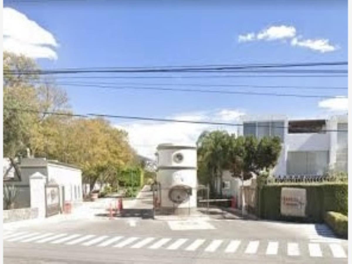 Casa en venta en Huertas El Carmen, Corregidora — foto 1 de 8