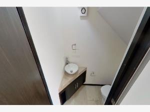 Casa en venta en Jardines de Santa Anita, Tlajomulco de Zúñiga — foto 2 de 15