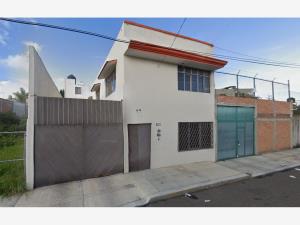 Casa en venta en Zaragoza, Zaragoza — foto 3 de 14