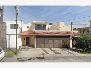 Casa en Paseos del Sol, Zapopan, Jalisco