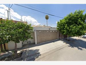 Casa en venta en Estrella, Torreón — foto 3 de 14