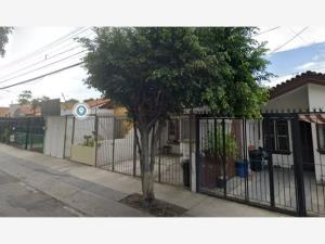 Casa en venta en Jardines Del Valle, Zapopan — foto 3 de 12
