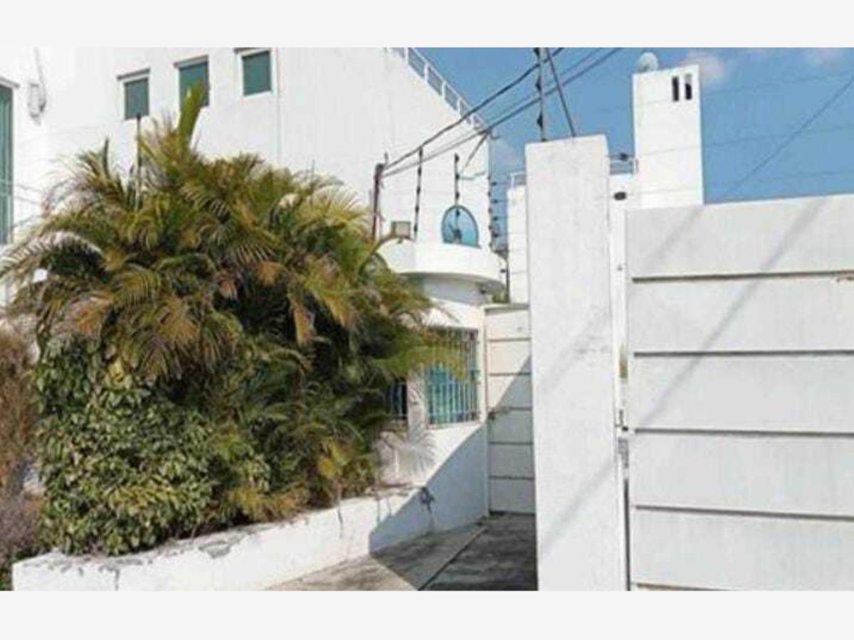 Casa en venta en Lomas del Manantial, Xochitepec — foto 1 de 8