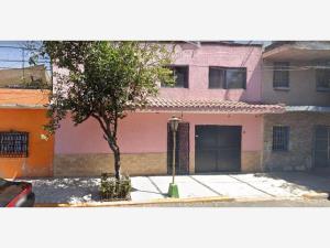 Casa en Tablas de San Agustin, Gustavo A. Madero, Ciudad de México
