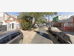 Casa en venta en Constitucion, Zapopan — foto 2 de 11