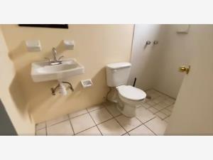 Casa en venta en Alamedas de Tesistan, Zapopan — foto 2 de 19