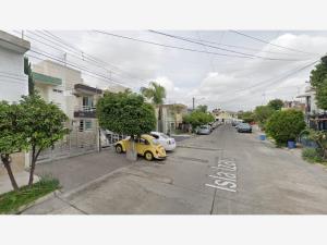 Casa en venta en Villa Vicente Guerrero, Guadalajara — foto 3 de 9