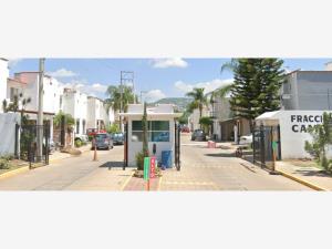 Casa en venta en Campo Real, Irapuato — foto 2 de 12