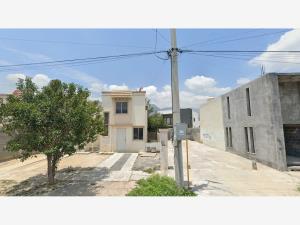 Casa en venta en Privadas de Santa Catarina, Santa Catarina — foto 2 de 11