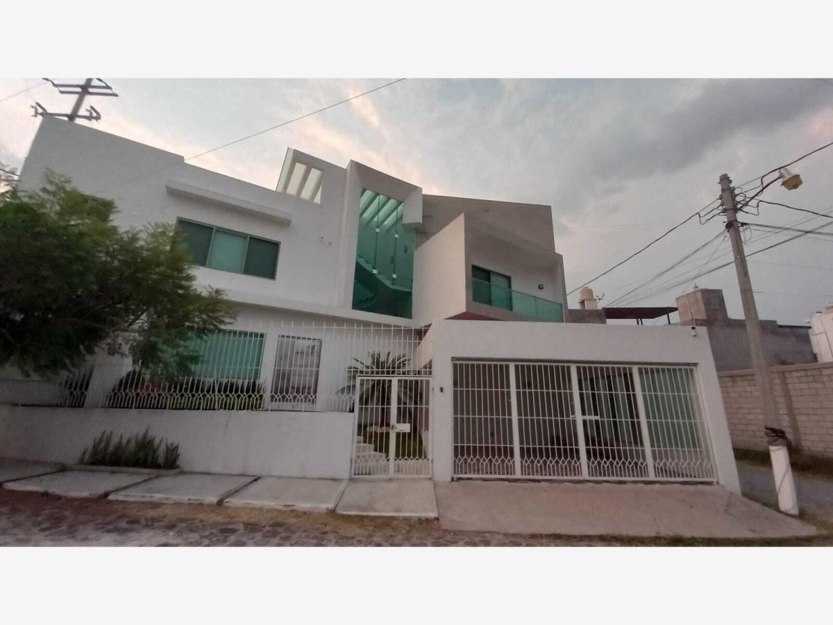 Casa en venta en Jardines de Tlayacapan, Tlayacapan — foto 1 de 16