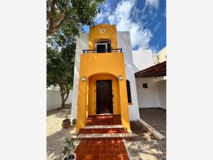 Casa en renta en San Antonio Cinta, Mérida — foto 2 de 14