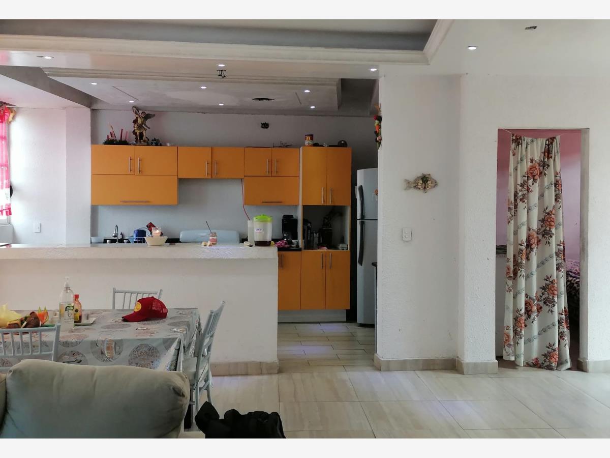 Casa en venta en Escuadron 201, Iztapalapa — foto 1 de 14