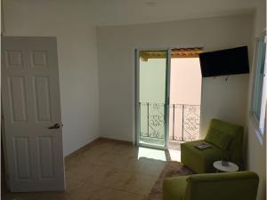 Casa en venta en Cumbres Tulipanes, Xochitepec — foto 2 de 38