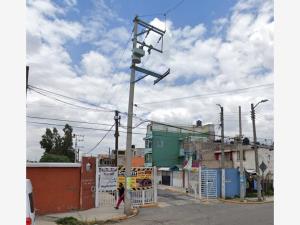 Casa en Izcalli Santa Clara, Ecatepec de Morelos, México