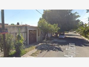 Casa en venta en Hacienda Santa Fe, Tlajomulco de Zúñiga — foto 3 de 7