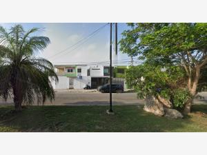 Casa en venta en Ampliación Tixcacal Opichen, Mérida — foto 2 de 22