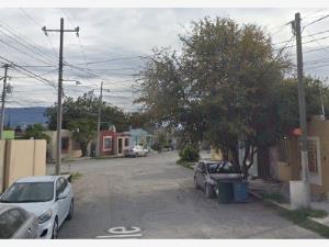 Casa en venta en Los Bosques, Monclova — foto 2 de 19