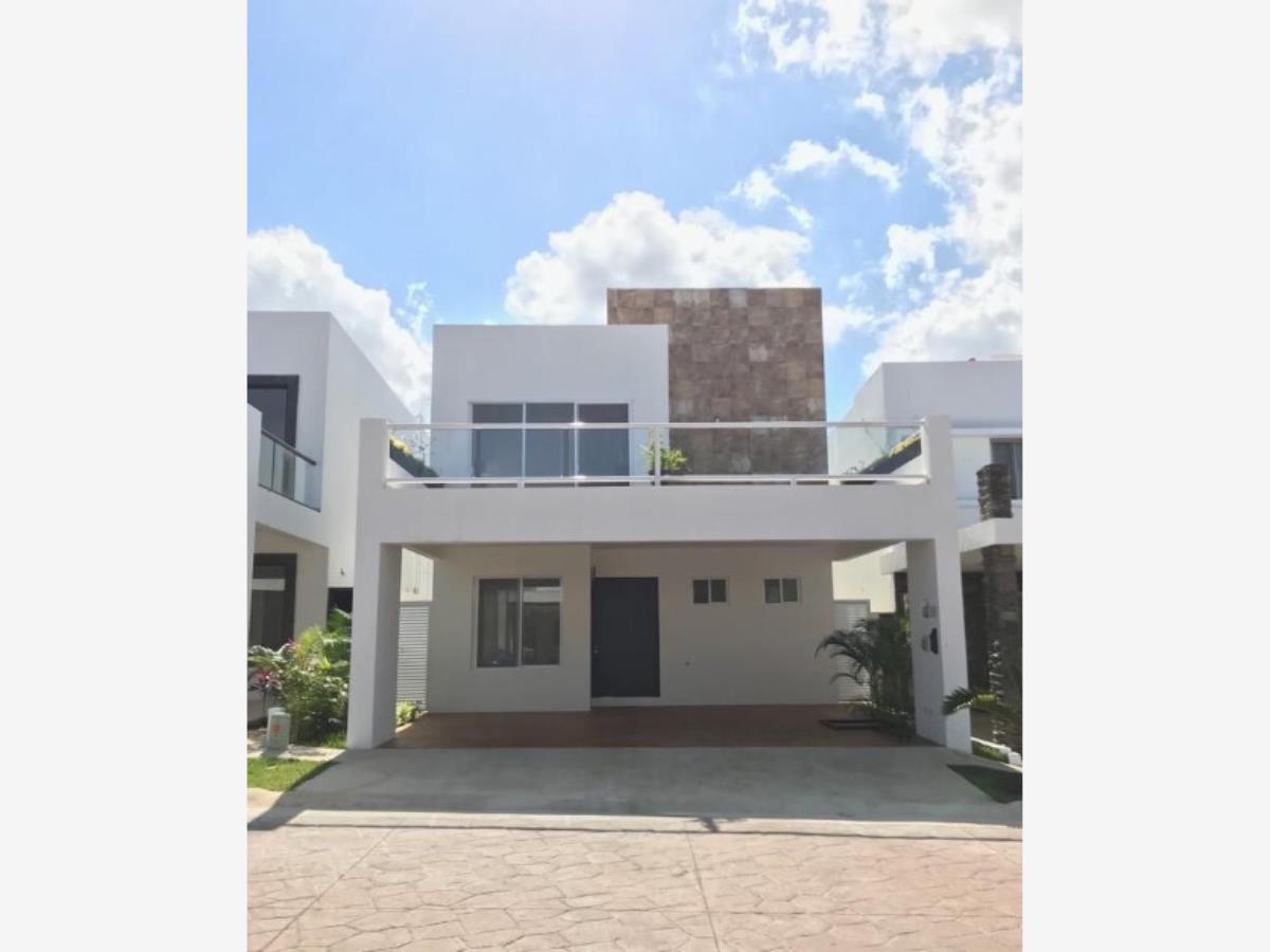 Casa en venta en Residencial Cumbres, Benito Juárez — foto 1 de 15