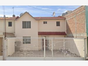 Casa en venta en Lomas del Campestre, Torreón — foto 2 de 19