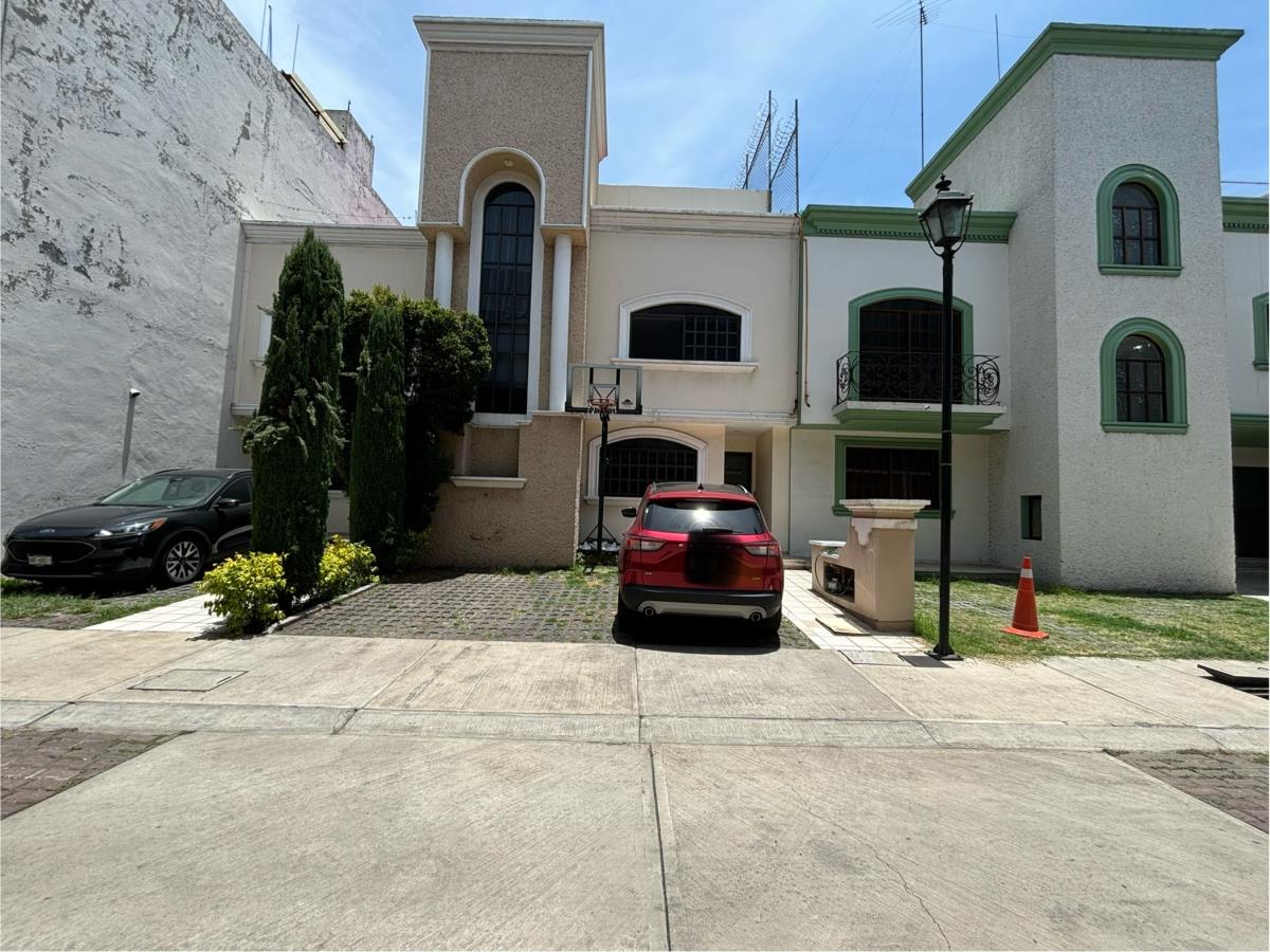 Casa en venta en Residencial la Escalera, Gustavo A. Madero — foto 1 de 36