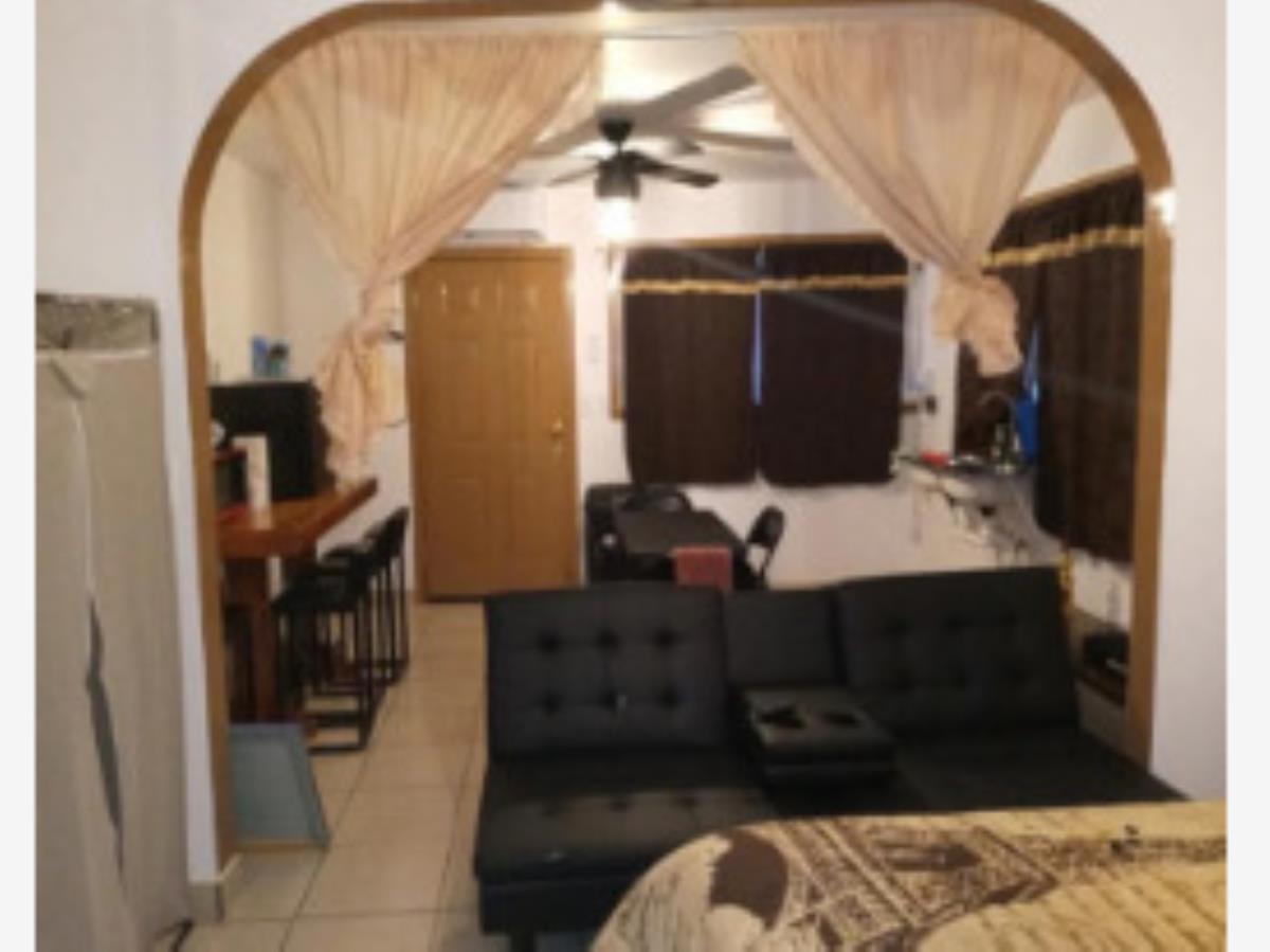Casa en venta en Monumental, Juárez — foto 1 de 8