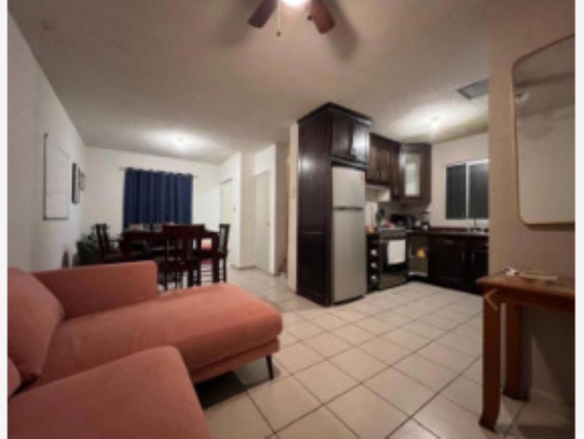 Casa en venta en Delfines, Puerto Vallarta — foto 1 de 9