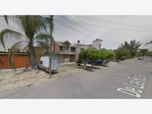 Casa en venta en Jardines de Jerez, León — foto 2 de 10