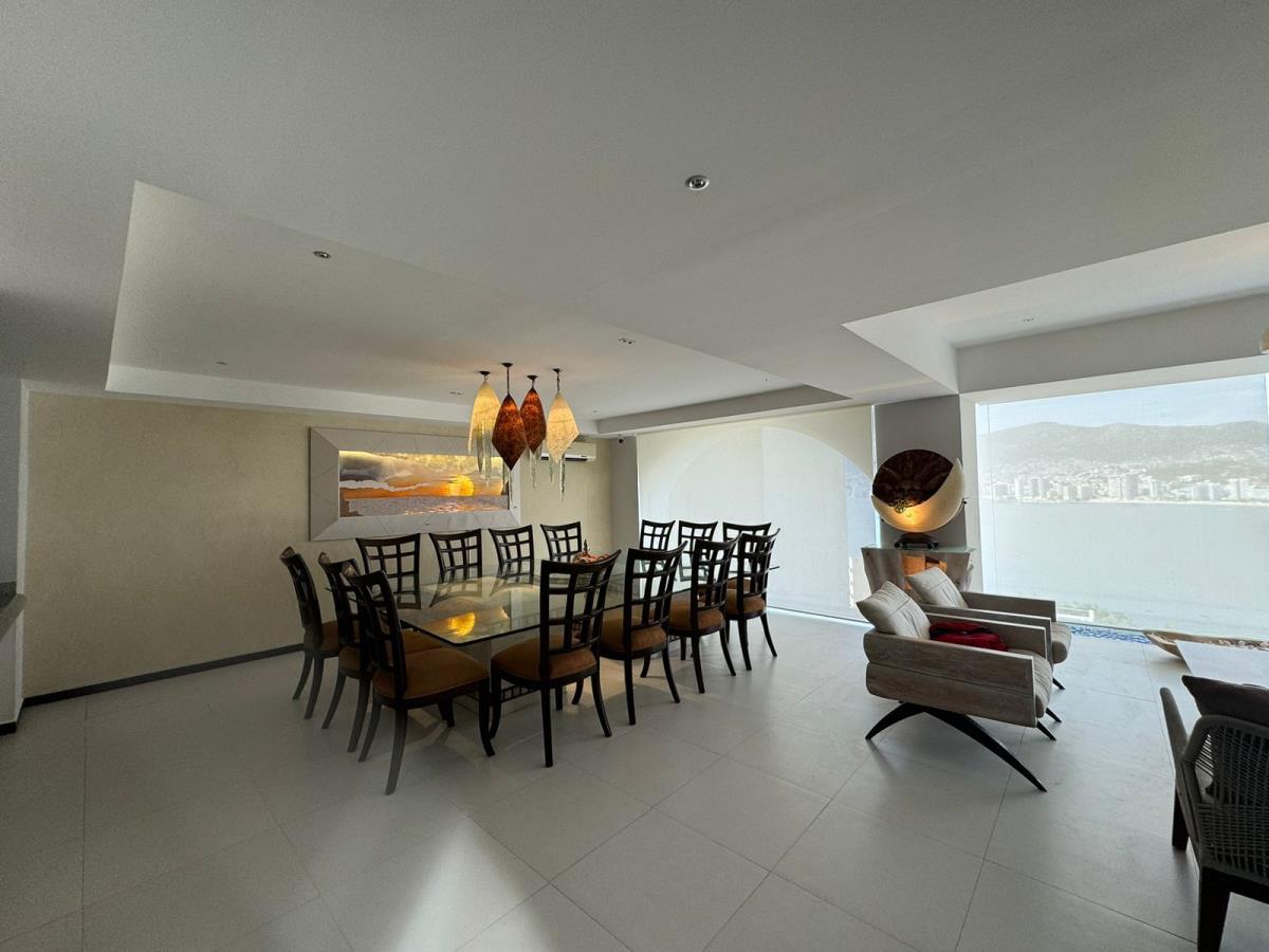 Departamento en venta en Playa Guitarrón, Acapulco de Juárez — foto 1 de 21