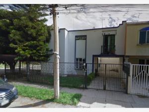 Casa en venta en Paseos del Sol, Zapopan, Jalisco Casa en venta en Paseos del Sol, Zapopan, Jalisco