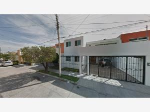 Casa en venta en La Calma, Zapopan — foto 3 de 12